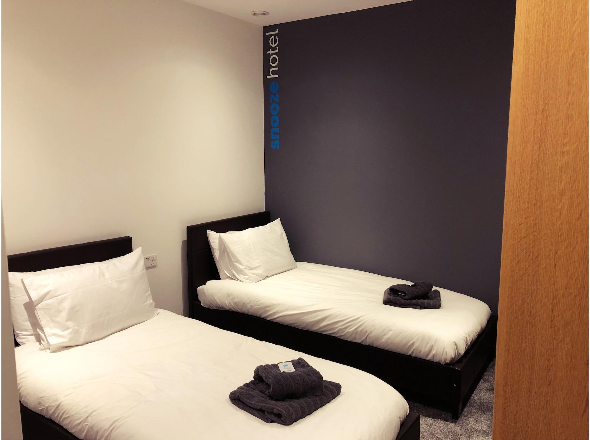 קורבי Snooze Hotel מראה חיצוני תמונה