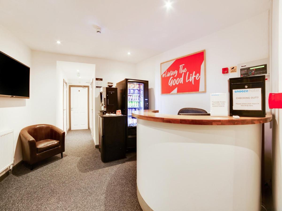 קורבי Snooze Hotel מראה חיצוני תמונה